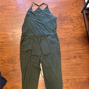 Elegant Green Jumpsuit